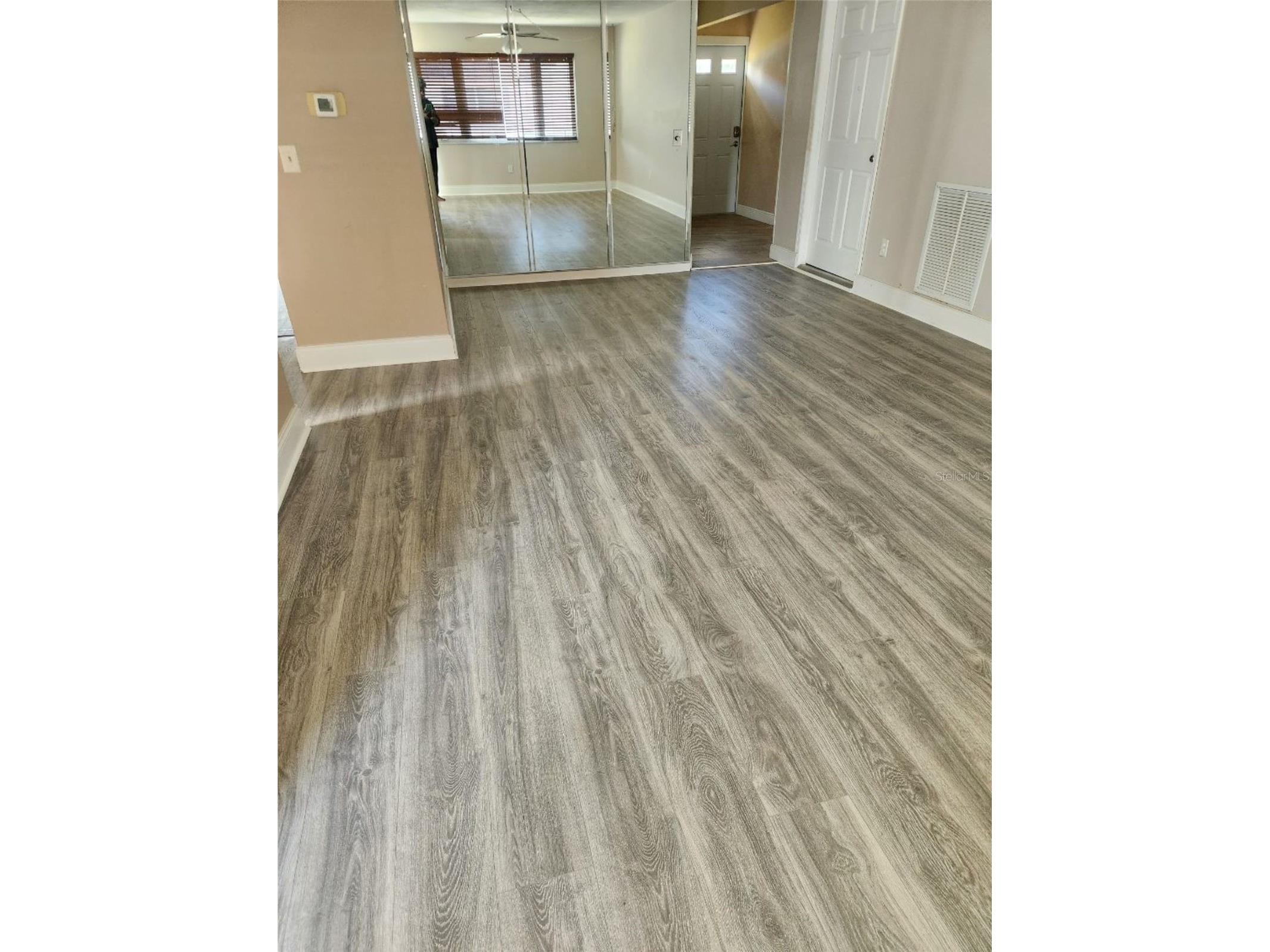 6890 Versailles N #10 Pinellas Park FL 33781 TB8522876 image3