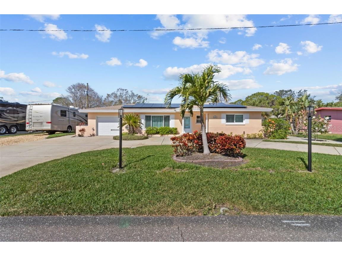 6891 4th Street S Saint Petersburg FL 33713 TB8353302 image1