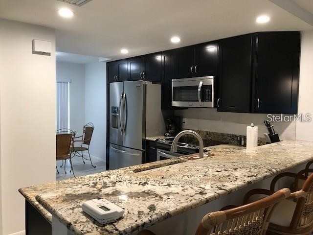 6892 W Country Club Lane Sarasota FL 34243 A4597862 image3