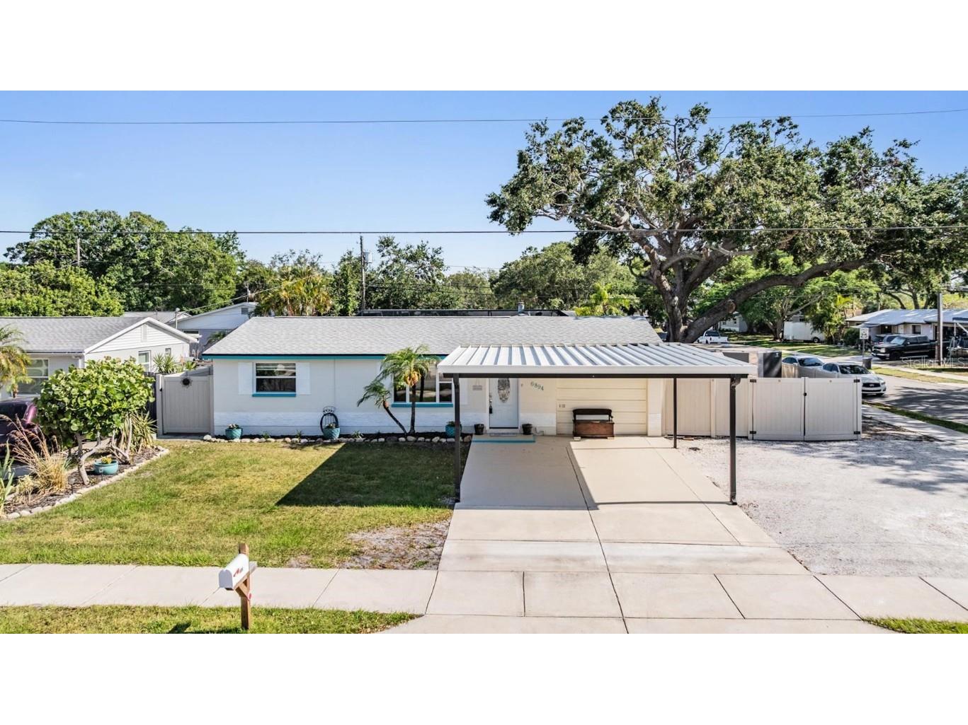 6894 82nd Avenue N Pinellas Park FL 33781 TB8380676 image1