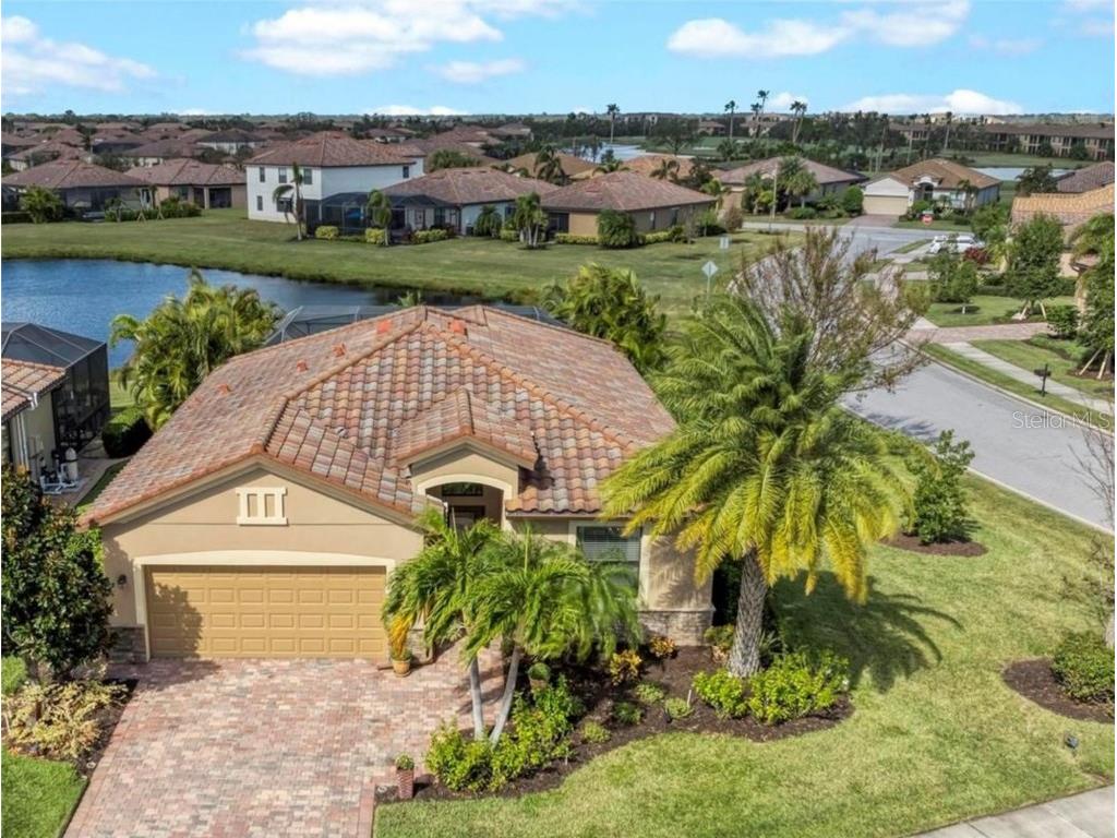 6895 Willowshire Way Bradenton FL 34212 A4626899 image1