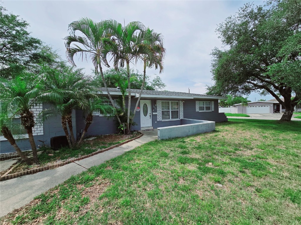 6896 18th Street N Saint Petersburg FL 33702 U8237173 image1