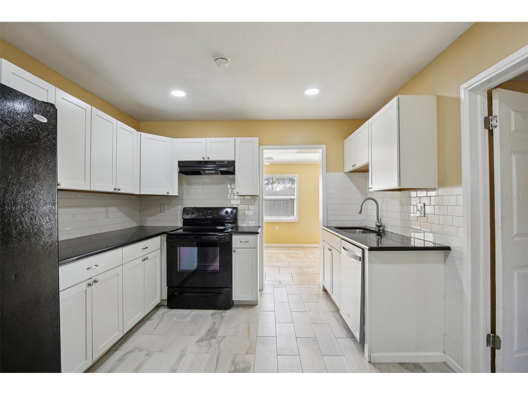 6896 78th Avenue N Pinellas Park FL 33781 TB8475328 image10