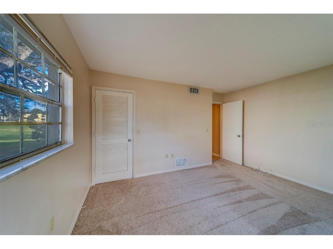 69 Country Club Drive Largo FL 33771 TB8450141 image15