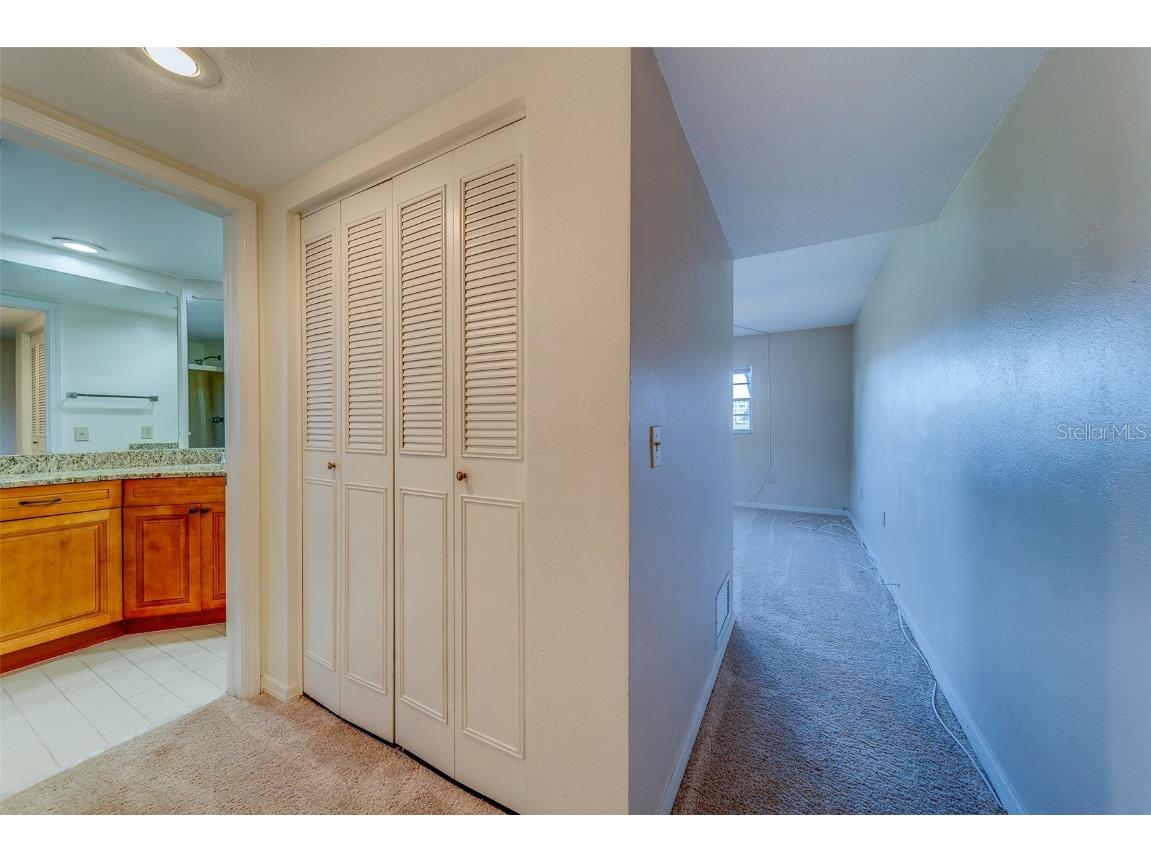 69 Country Club Drive Largo FL 33771 TB8450141 image22