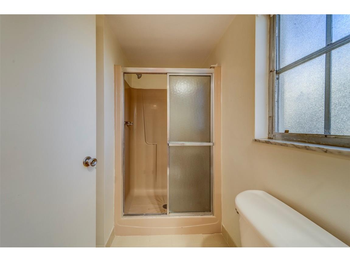 69 Country Club Drive Largo FL 33771 TB8450141 image28