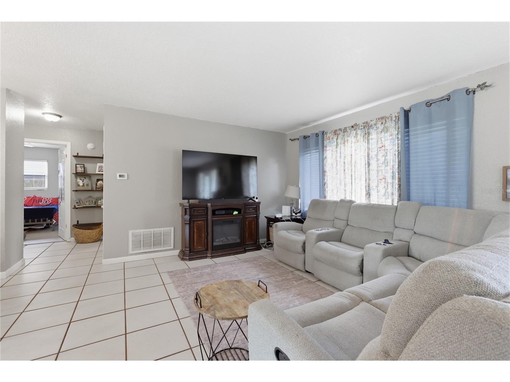 69 Crystal Drive Debary FL 32713 V4948328 image6