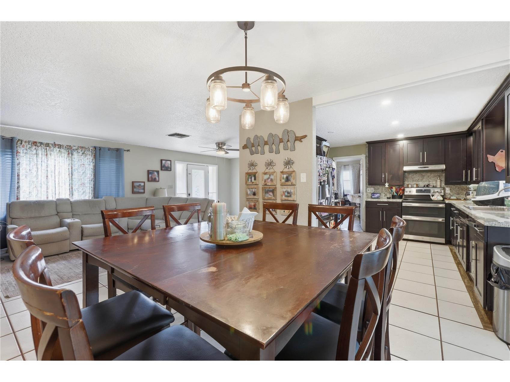 69 Crystal Drive Debary FL 32713 V4948328 image8