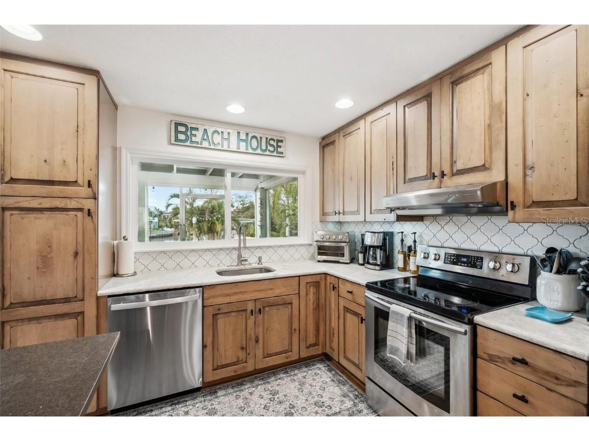 69 Gulfwinds Drive Palm Harbor FL 34683 TB8456041 image17