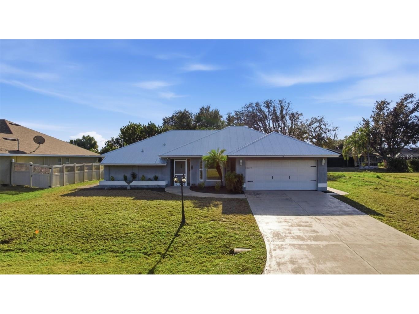 69 Mariner Lane Rotonda West FL 33947 A4673008 image1