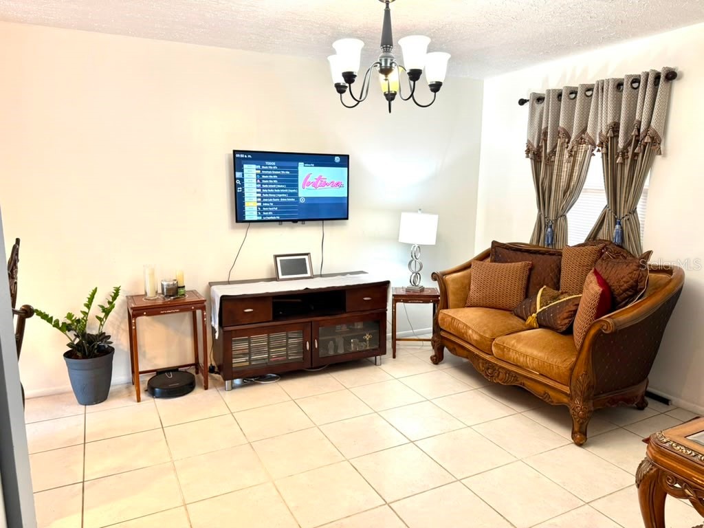 69 S Marbrisa Way Kissimmee FL 34743 S5152824 image2