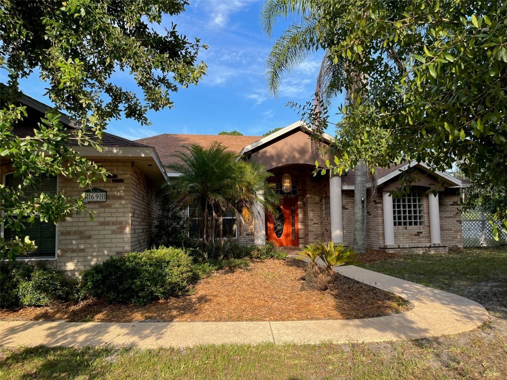 69 Sanctuary Avenue Debary FL 32713 O6211141 image1