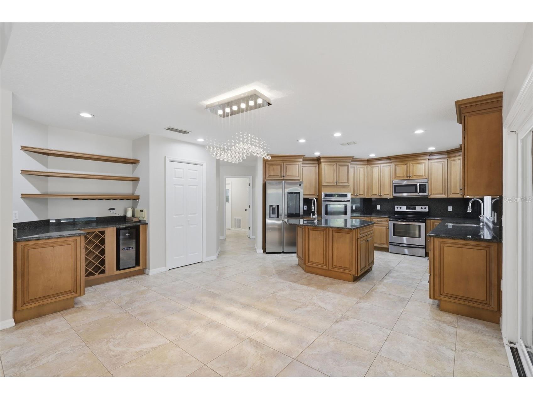 69 Spring Lake Drive Debary FL 32713 V4948100 image18