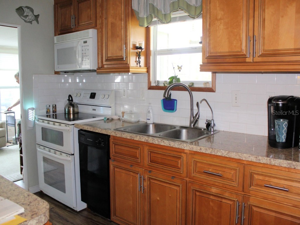 69 Thatch Palm Street E Largo FL 33770 TB8437880 image2