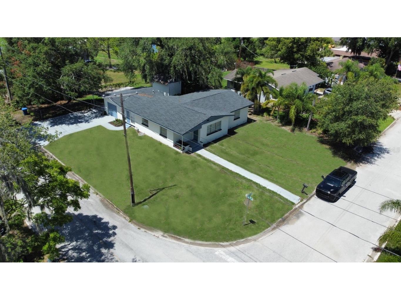 690 Avenue D NE Winter Haven FL 33881 P4929864 image1