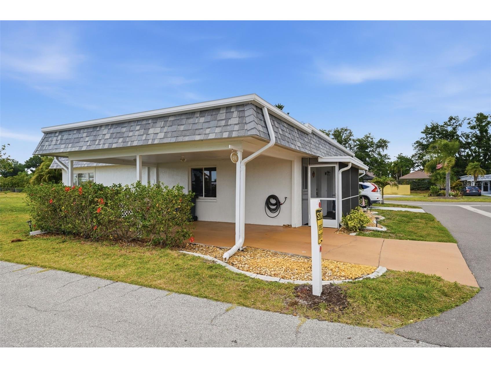 690 Circlewood Drive #W8 Venice FL 34293 N6144022 image2