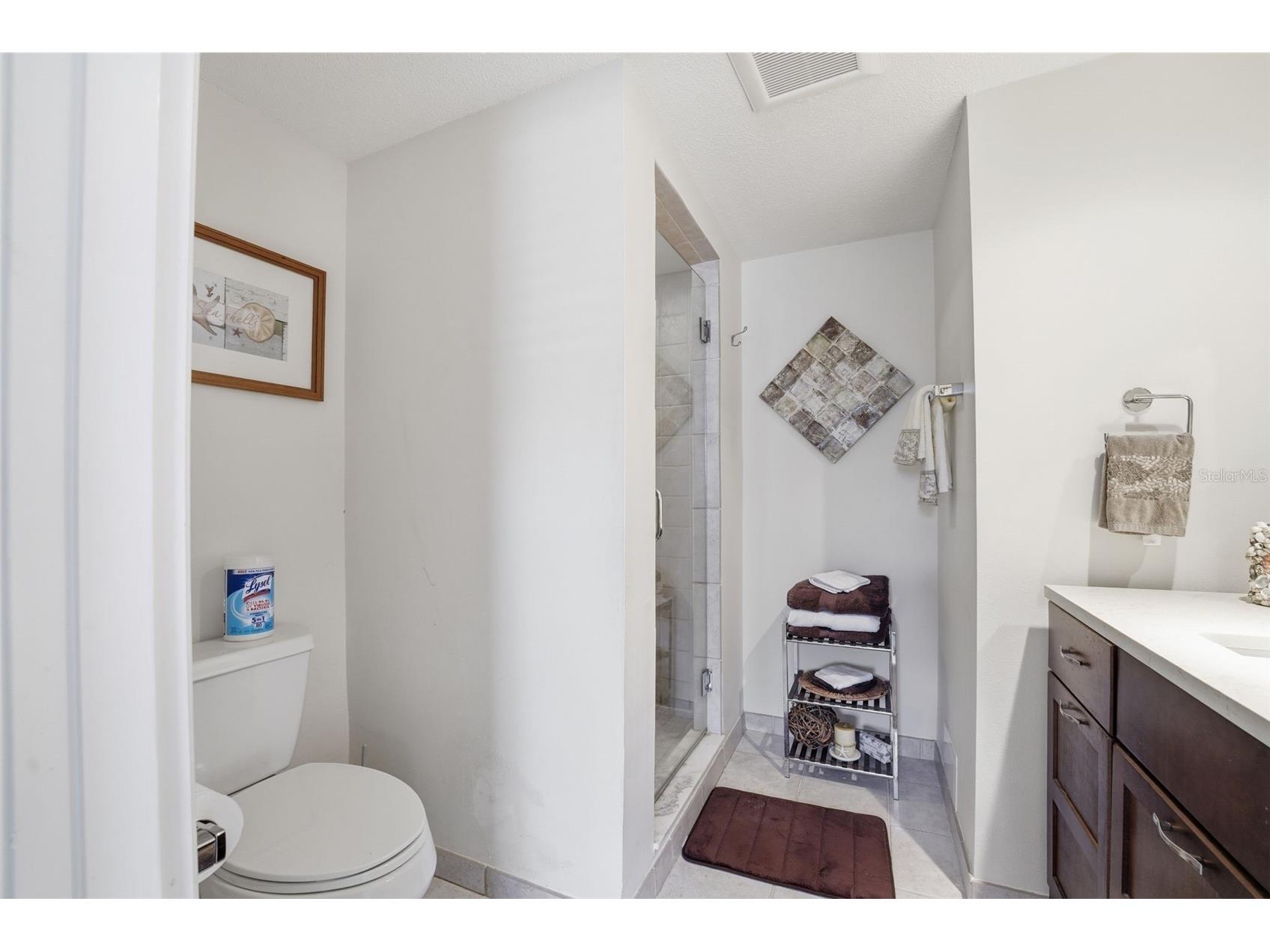 690 Circlewood Drive #W8 Venice FL 34293 N6144022 image40