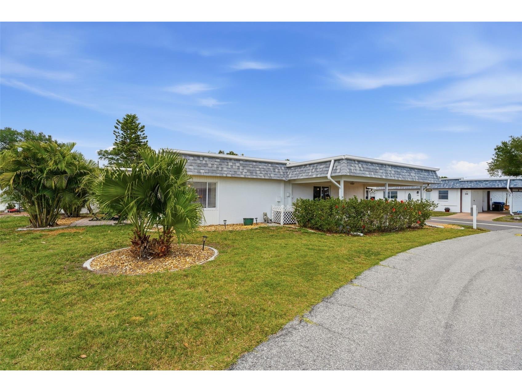 690 Circlewood Drive #W8 Venice FL 34293 N6144022 image7