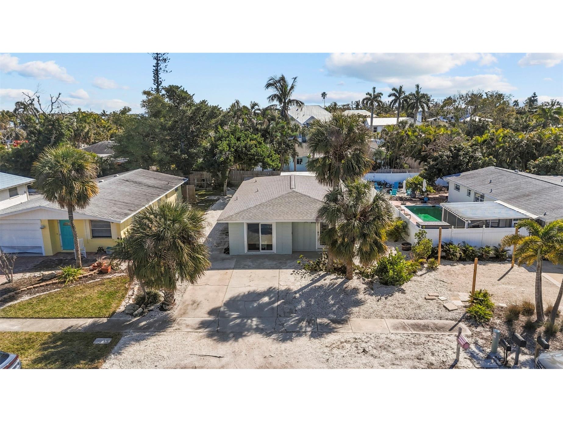690 Fox Street Longboat Key FL 34228 - SARASOTA BAY/GULF OF MEXICO A4682225 image40