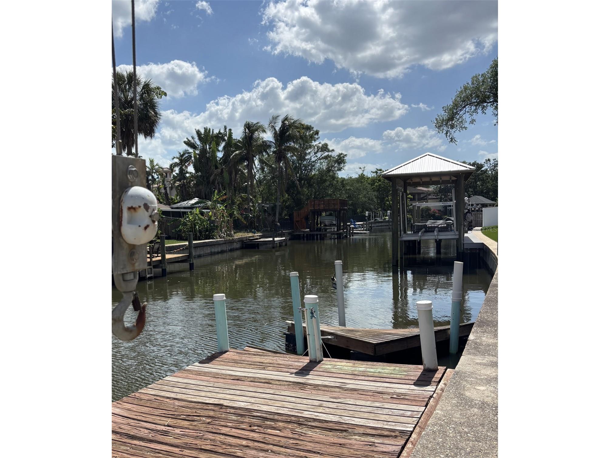 690 Geneva Place Tampa FL 33606 TB8383425 image2