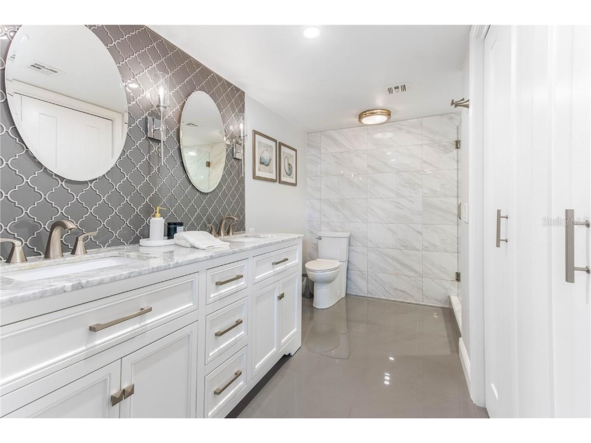 690 Island Way #1005 Clearwater Beach FL 33767 - MANDALAY CHANNEL TB8446809 image17