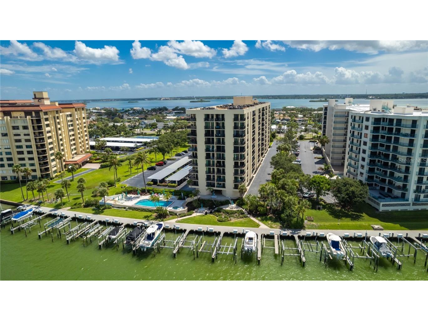 690 Island Way #1005 Clearwater Beach FL 33767 - MANDALAY CHANNEL TB8446809 image2