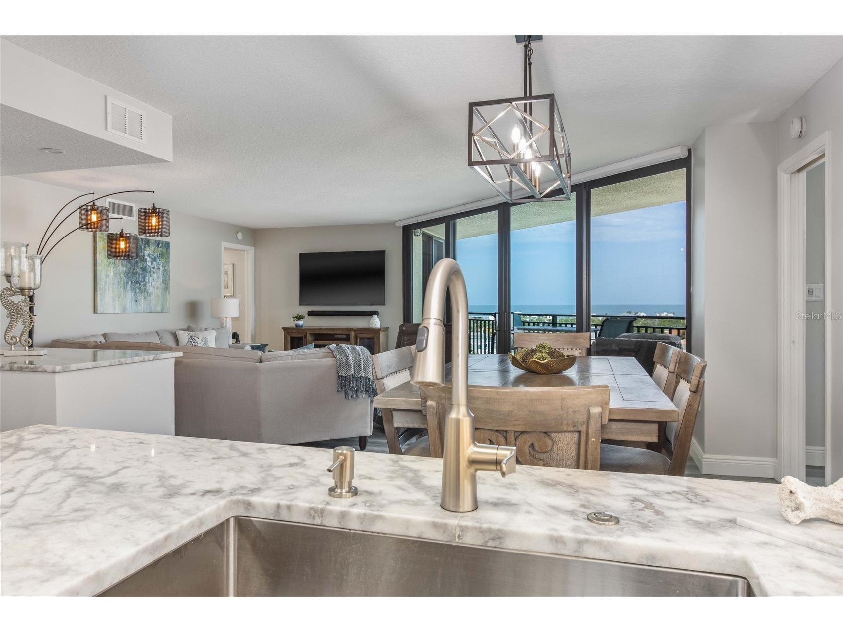 690 Island Way #1005 Clearwater Beach FL 33767 - MANDALAY CHANNEL TB8476132 image12