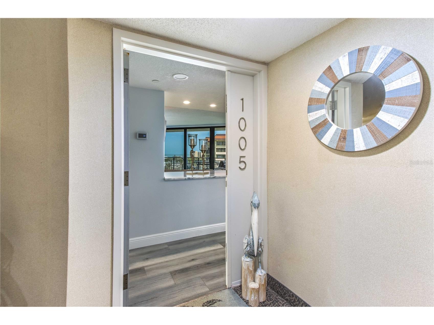 690 Island Way #1005 Clearwater Beach FL 33767 - MANDALAY CHANNEL TB8476132 image3