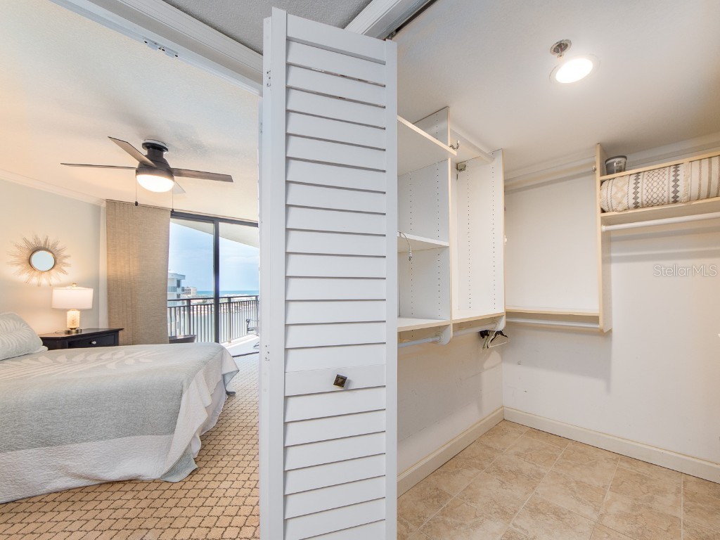 690 Island Way #1011 Clearwater Beach FL 33767 - INTRACOASTAL WATERWAY TB8408772 image20