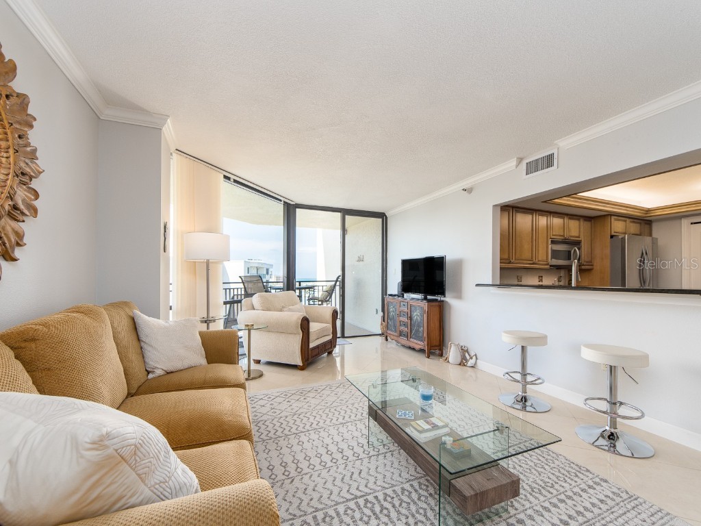 690 Island Way #1011 Clearwater Beach FL 33767 - INTRACOASTAL WATERWAY TB8408772 image4