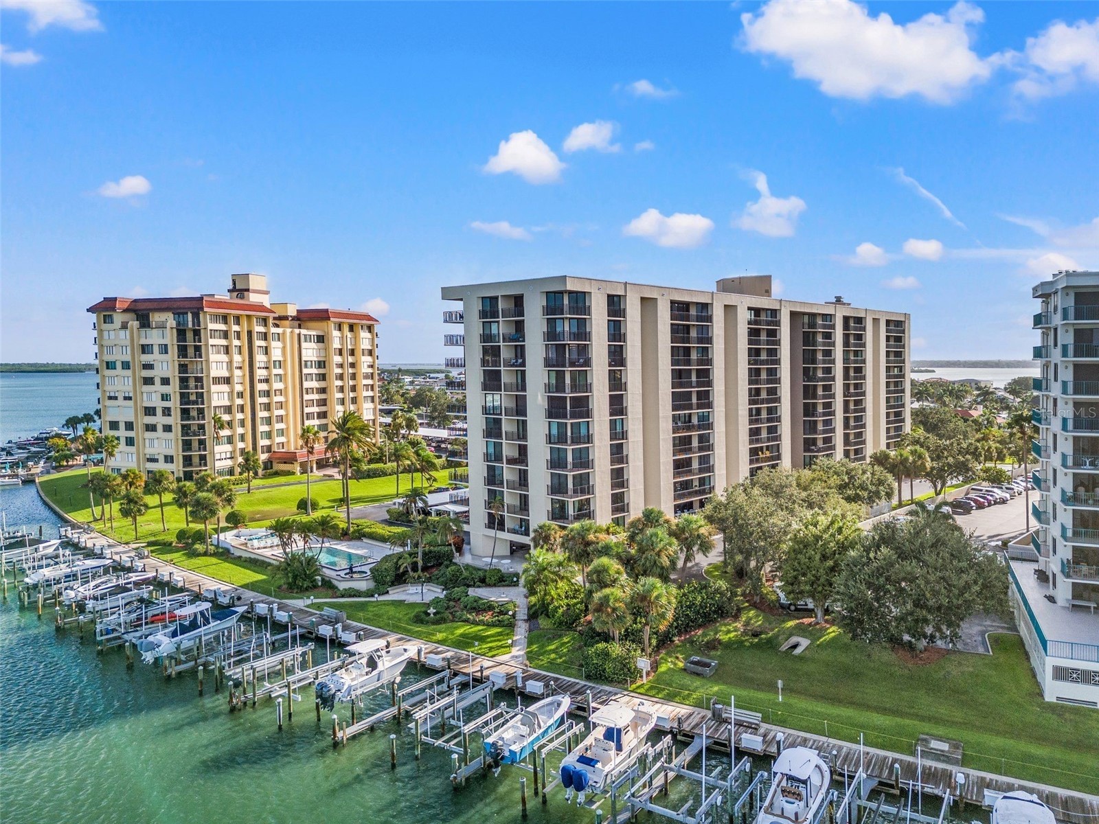 690 Island Way #1109 Clearwater Beach FL 33767 TB8472413 image1