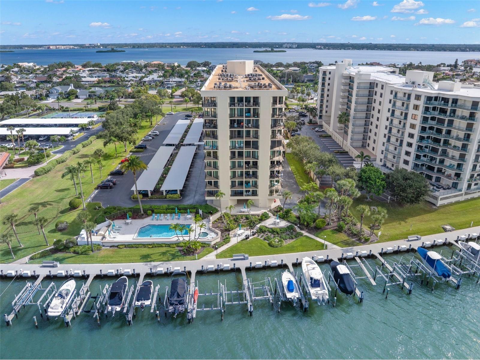690 Island Way #203 Clearwater Beach FL 33767 - MANDALAY CHANNEL TB8444101 image1