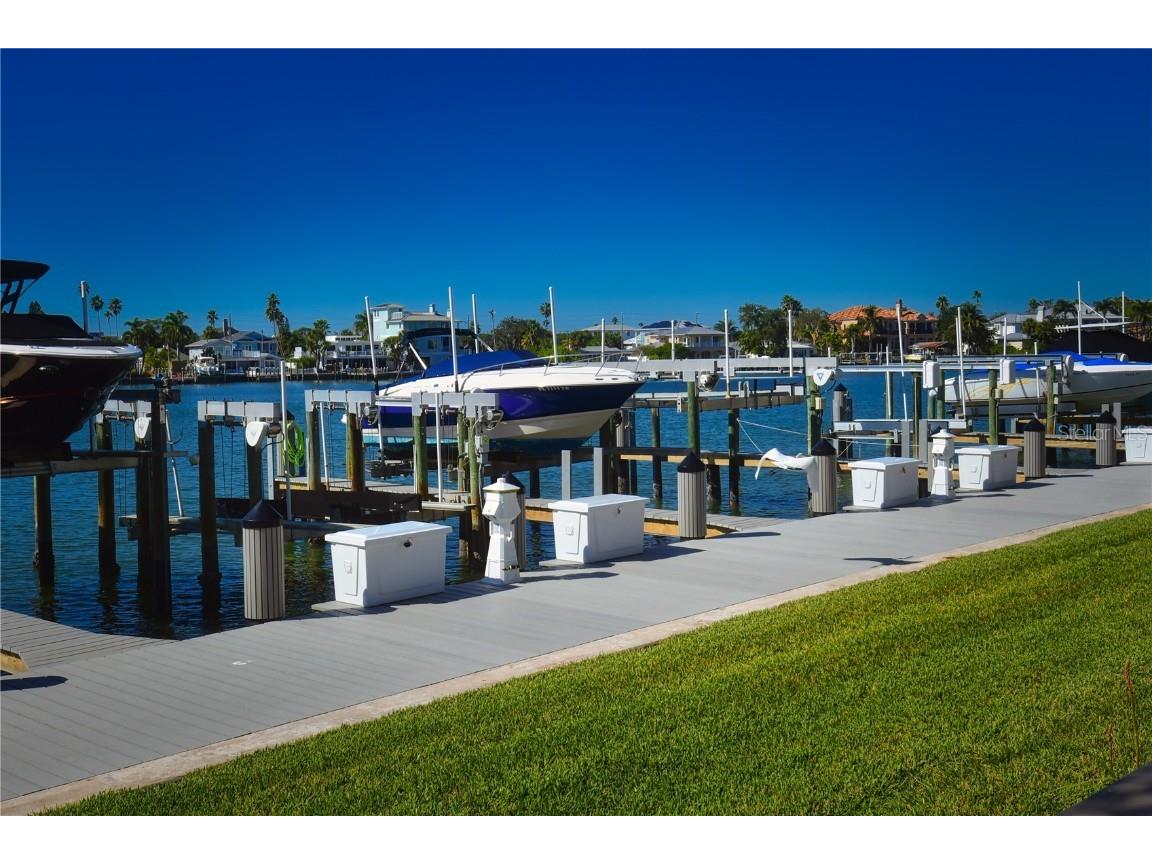 690 Island Way #208 Clearwater FL 33767 TB8449752 image30