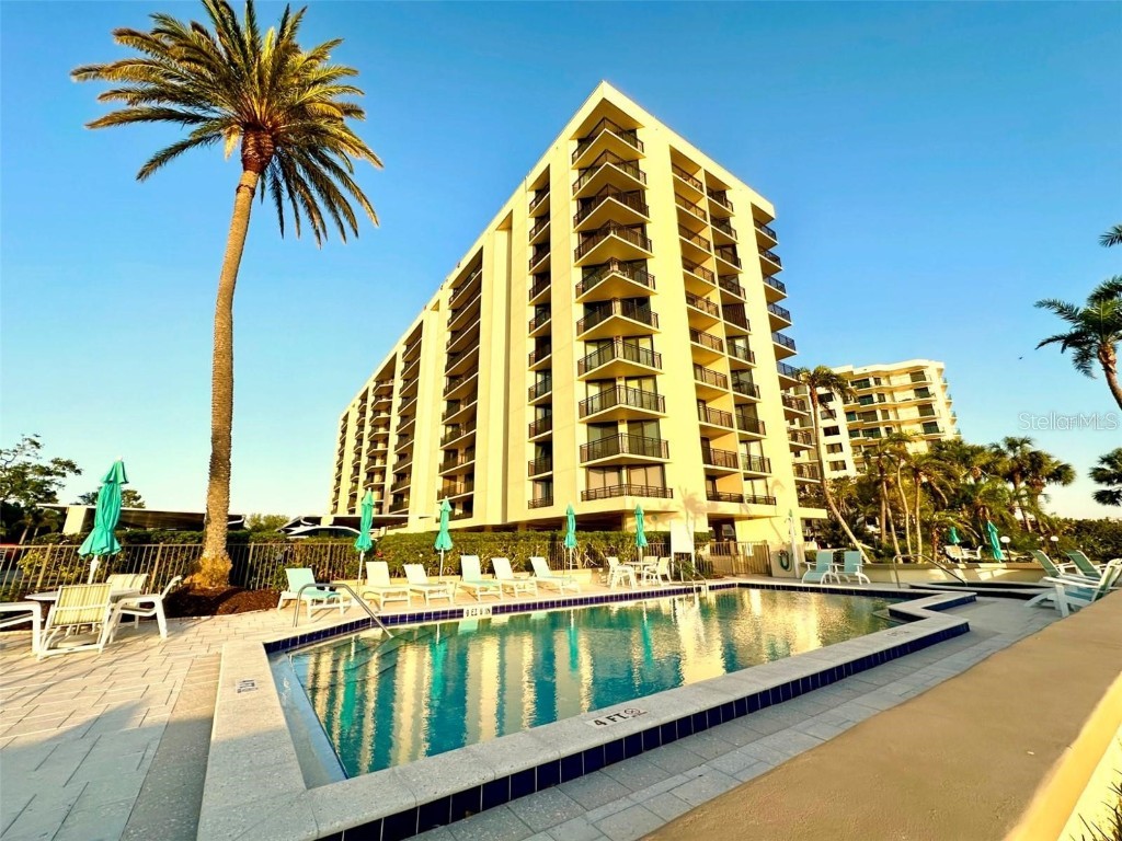 690 Island Way #307 Clearwater Beach FL 33767 TB8452870 image21
