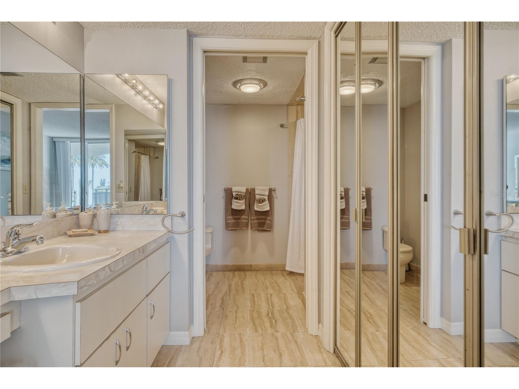 690 Island Way #307 Clearwater Beach FL 33767 - MANDALAY CHANNEL TB8494691 image20