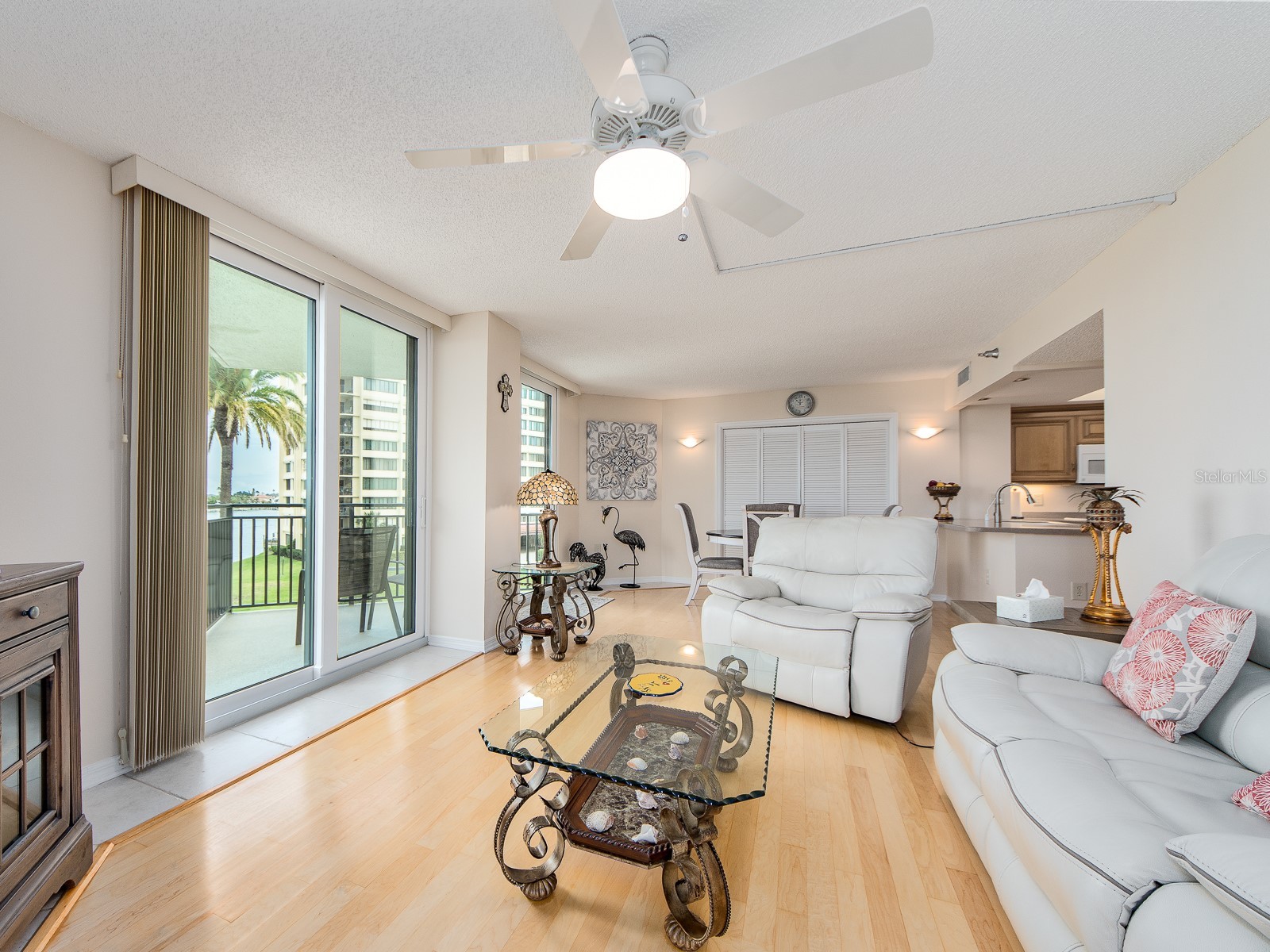 690 Island Way #404 Clearwater Beach FL 33767 TB8513434 image12