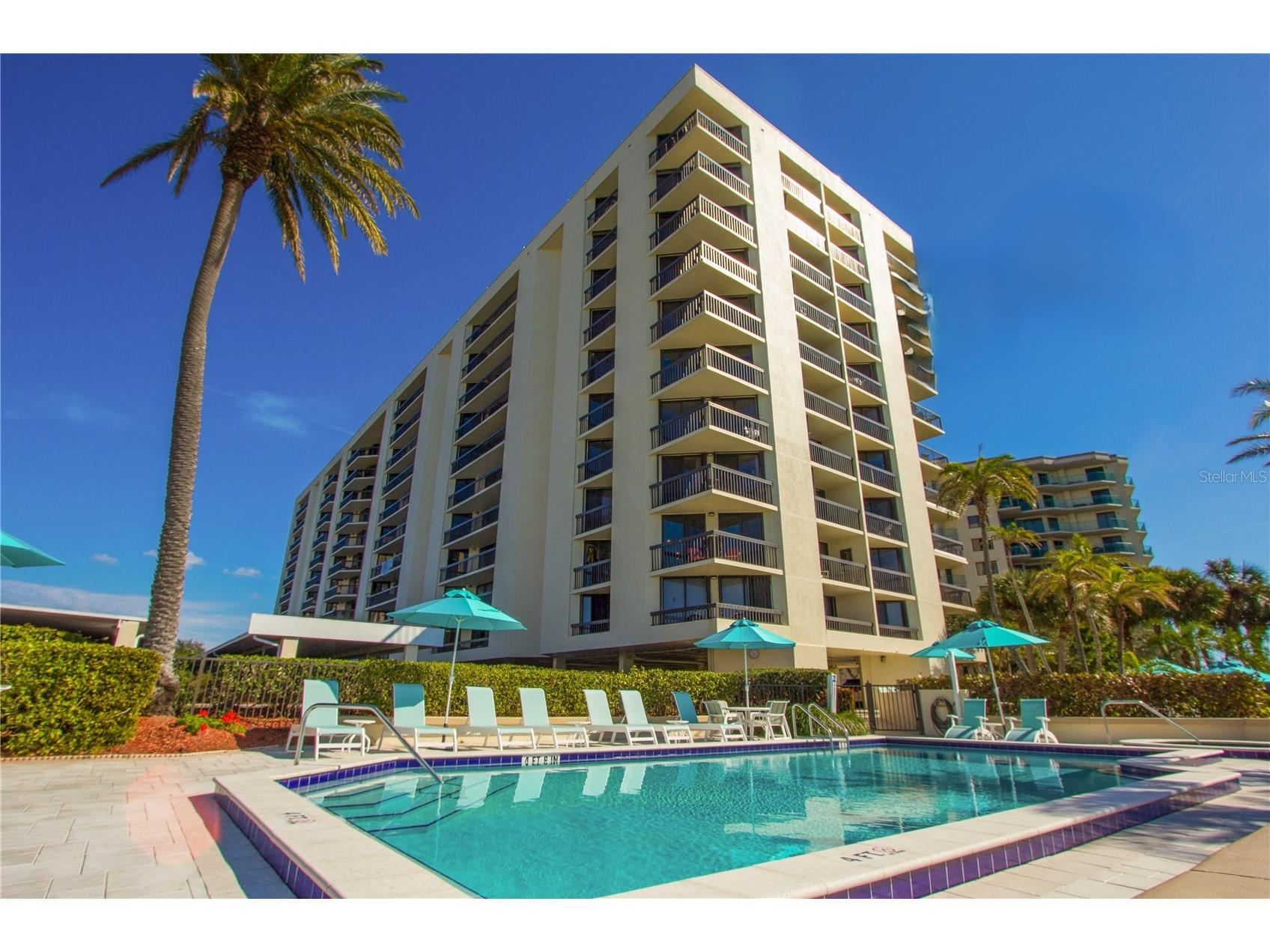 690 Island Way #408 Clearwater Beach FL 33767 TB8517153 image1
