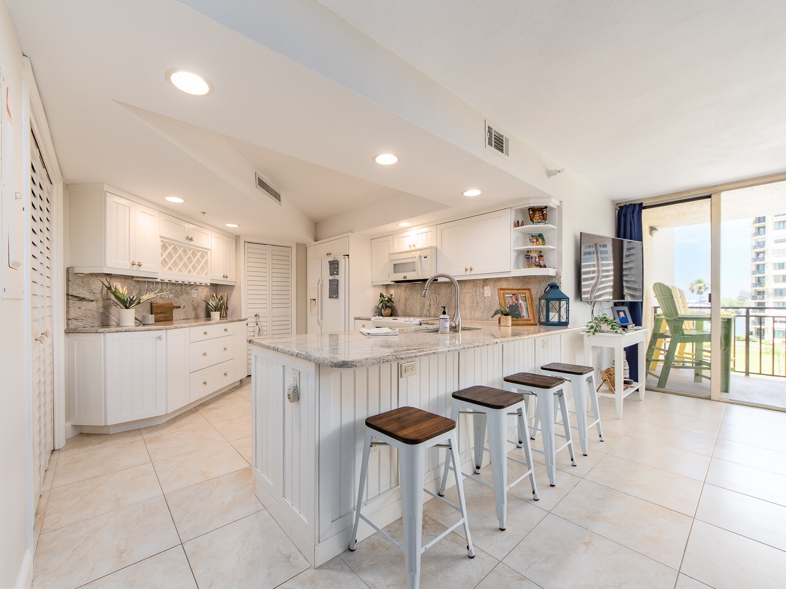 690 Island Way #408 Clearwater Beach FL 33767 TB8517153 image14