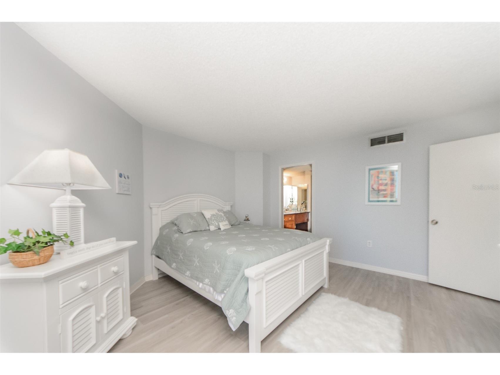 690 Island Way #507 Clearwater Beach FL 33767 TB8518773 image16