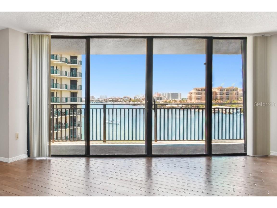 690 Island Way #702 Clearwater FL 33767 - MANDALAY CHANNEL U8201957 image1