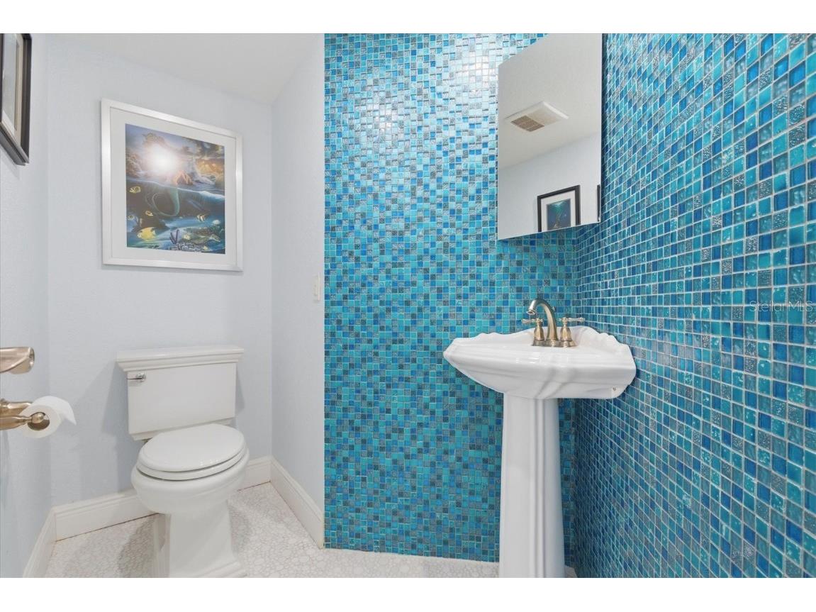 690 Island Way #810 Clearwater Beach FL 33767 - MANDALAY CHANNEL TB8450436 image14