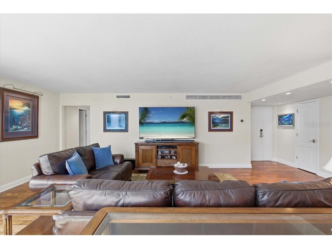 690 Island Way #810 Clearwater Beach FL 33767 - MANDALAY CHANNEL TB8450436 image15