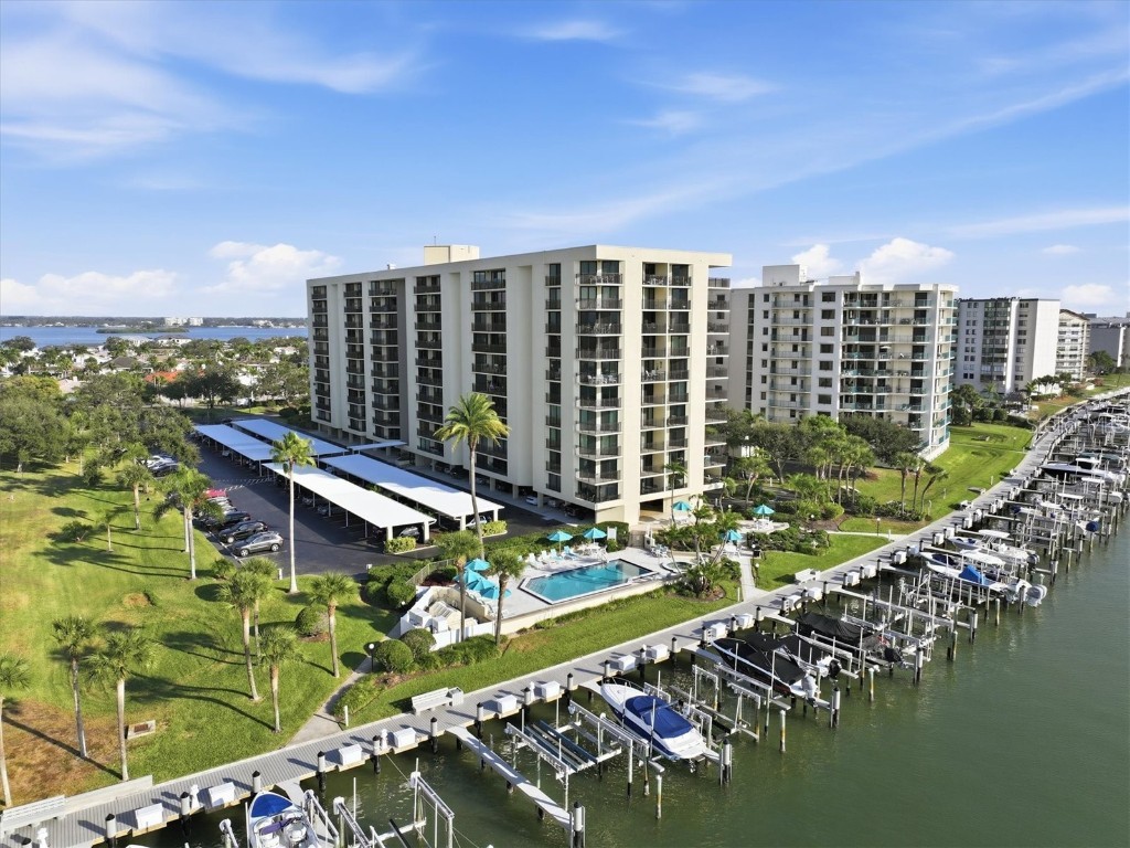 690 Island Way #810 Clearwater Beach FL 33767 - MANDALAY CHANNEL TB8450436 image2