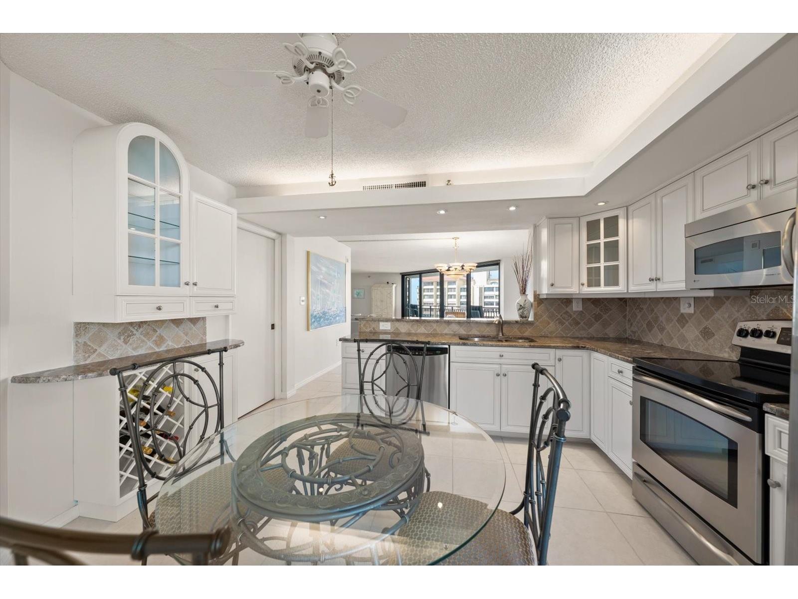 690 Island Way #909 Clearwater Beach FL 33767 TB8473814 image15