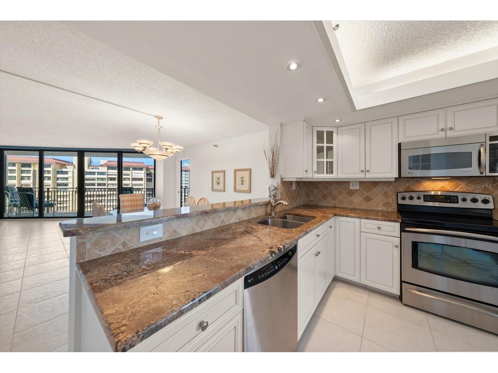 690 Island Way #909 Clearwater Beach FL 33767 TB8473814 image17