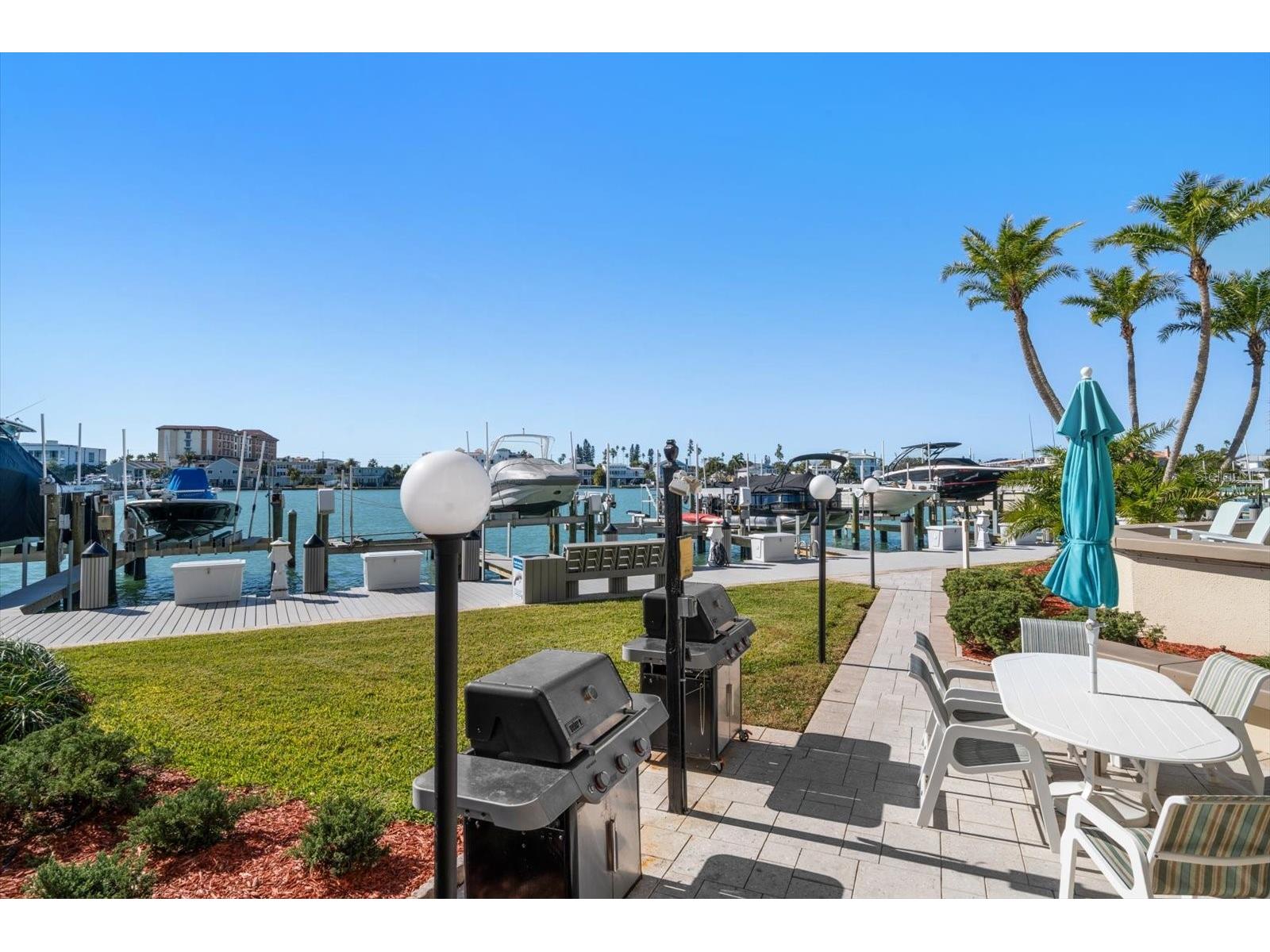 690 Island Way #909 Clearwater Beach FL 33767 TB8473814 image39