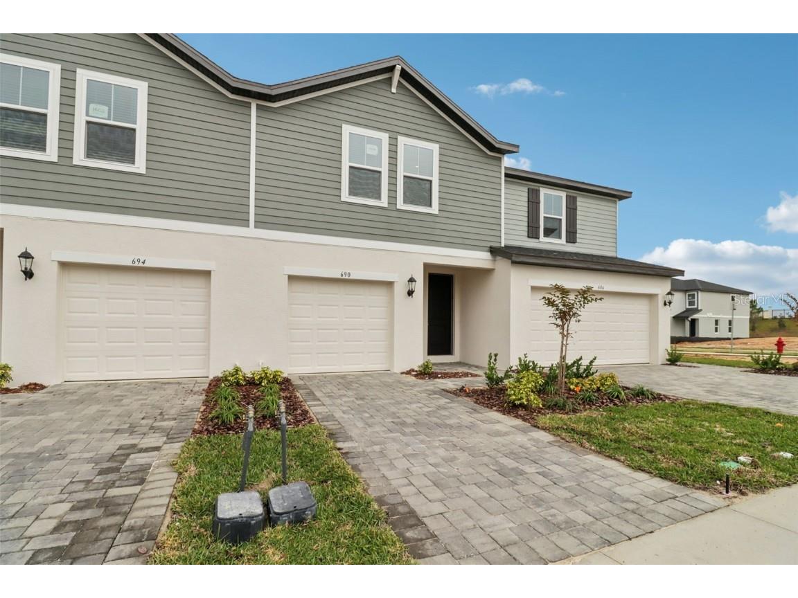690 Muhly Way Lady Lake FL 32159 O6365319 image2