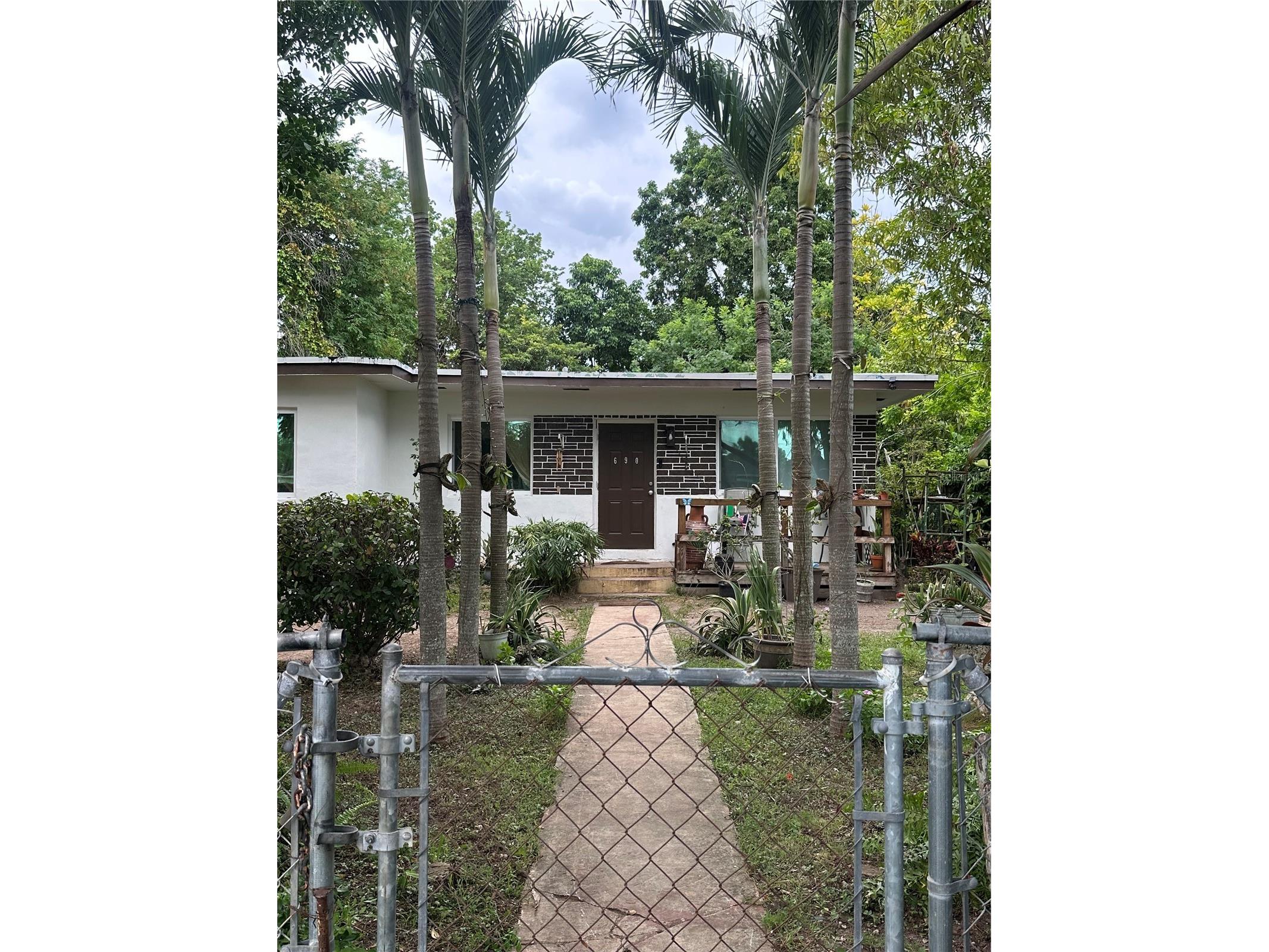 690 NW 1st Street Homestead FL 33034 OM705916 image1