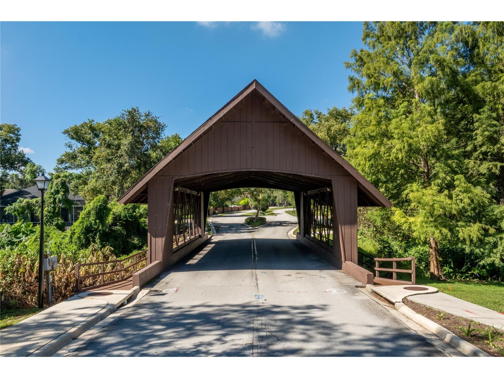 690 Oak Hollow Way Altamonte Springs FL 32714 O6410156 image41