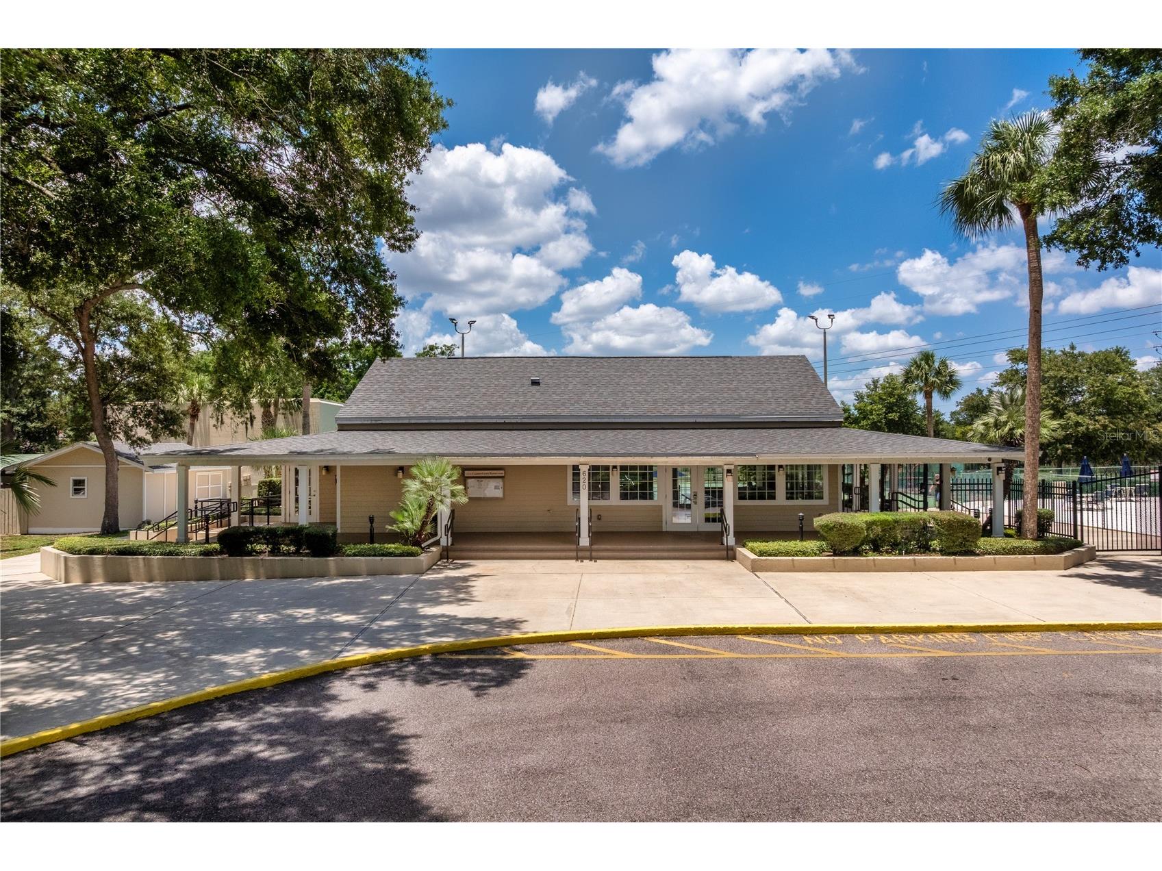 690 Oak Hollow Way Altamonte Springs FL 32714 O6410156 image42